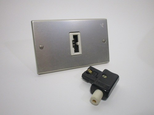 10A Magic socket and plug.