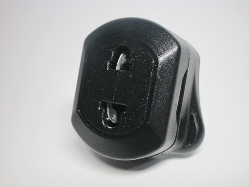 Front view of the adaptor, with the US/EU socket.